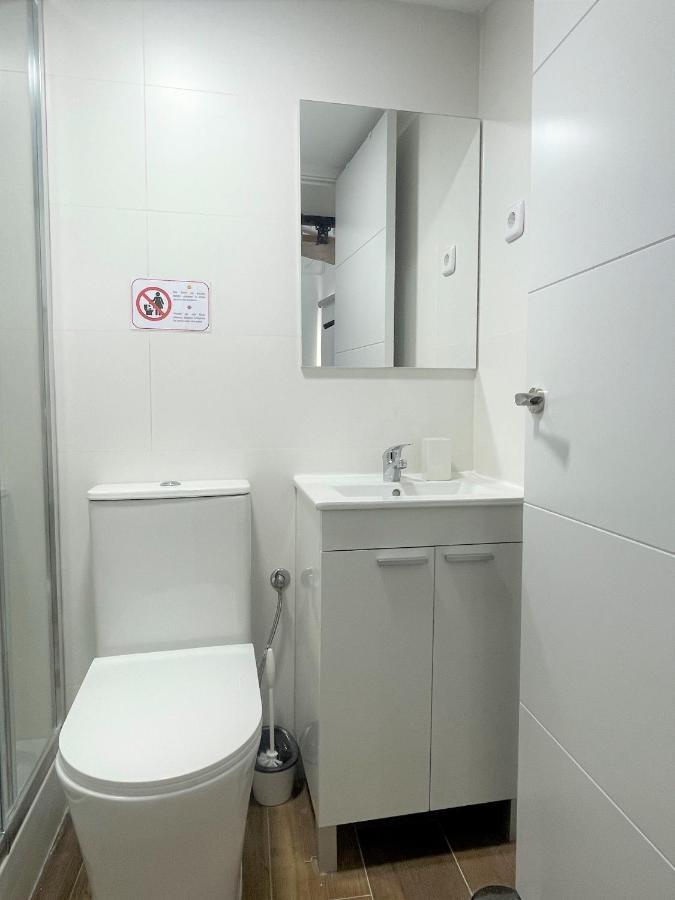 Comodo Y Acogedor Apartamento En Chueca, Gran Via Con Aire Acondicionado Y Calefaccion Madrid Esterno foto